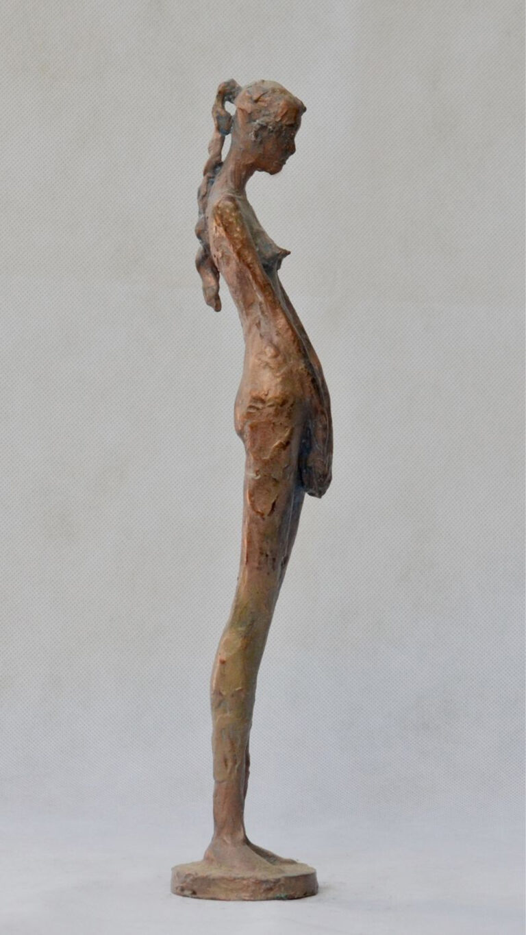 ivan-zalesky-sochy-instalovane-kov_cudnost2